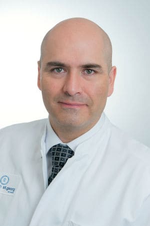 Dr. Sergio Presbitero Esbinosa